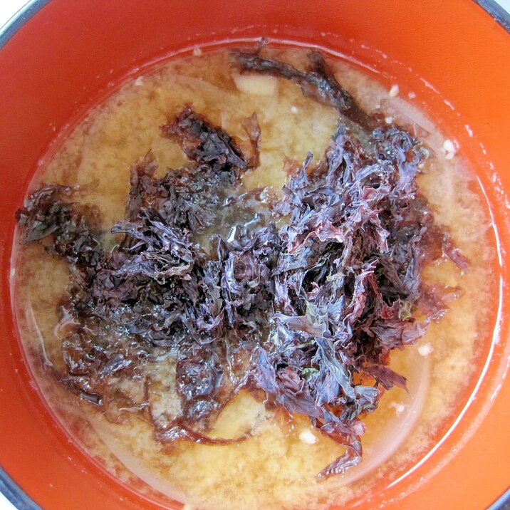 玉ネギとあま海苔の味噌汁 レシピ 作り方 By Yukkiy8 楽天レシピ 玉ネギとあま海苔の味噌汁 レシピ 作り方 By Yukkiy8 楽天レシピ